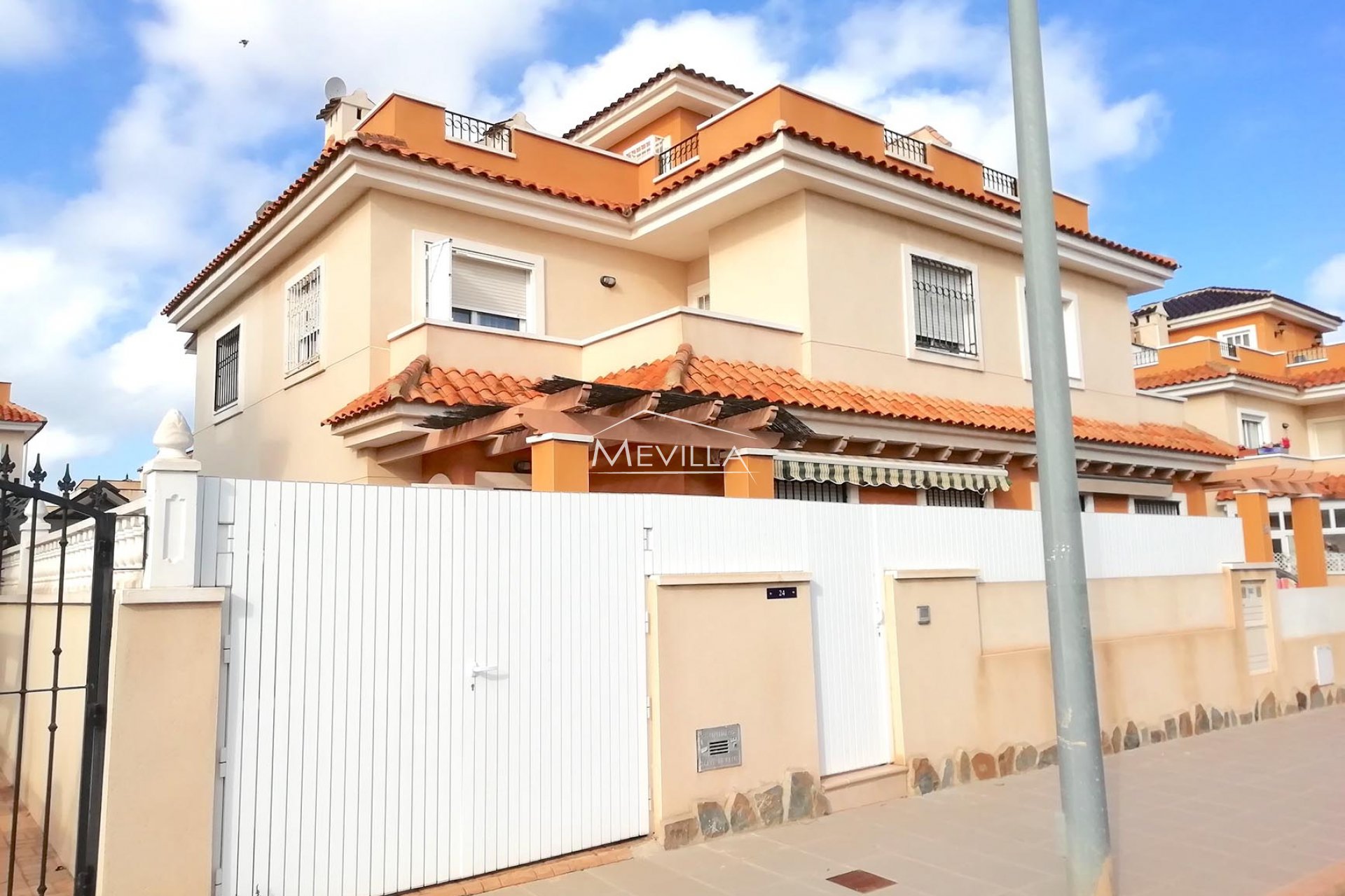 Duplex mit 2 Schlafzimmern in Torre de la Horadada zu verkaufen