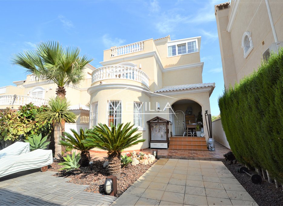 Freistehende Villa zum Verkauf in Los Altos, Orihuela Costa