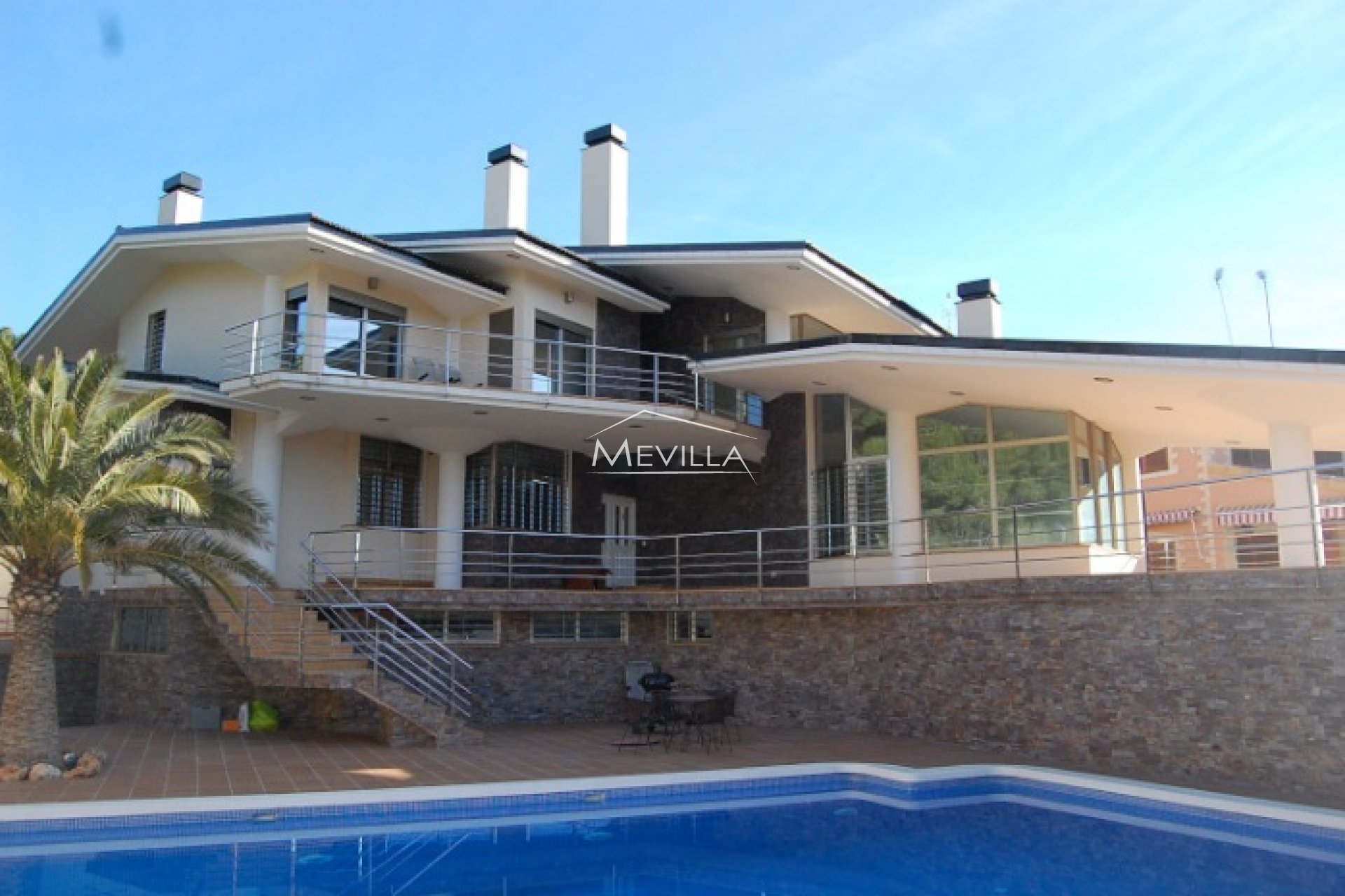 Grosse, neue Villa in Campoamor zu verkaufen