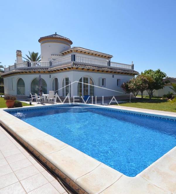​Taxes and fees for any property buyer in Spain to keep in mind